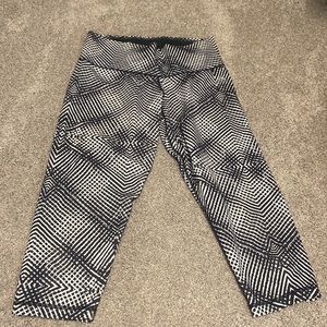 Adidas capris. Medium.